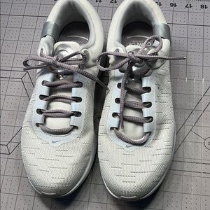 Nike Renew Serenity White Running Shoes with comfort footbed